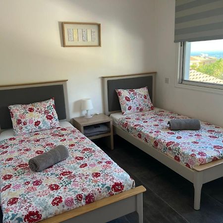 Villa Prasino Coral Bay Bagian luar foto