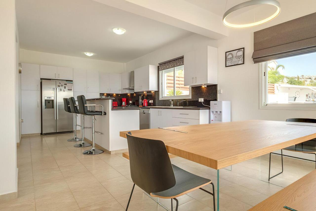 Villa Prasino Coral Bay Bagian luar foto