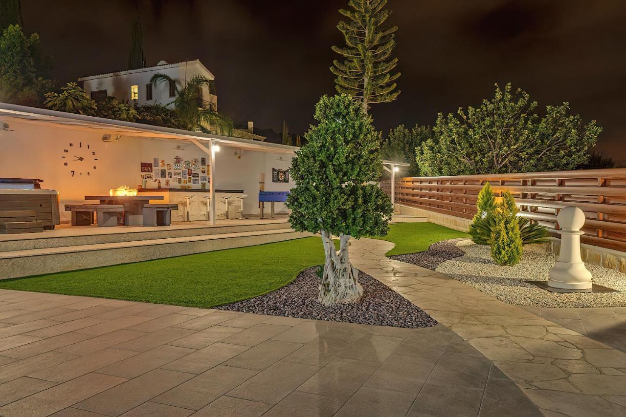 Villa Prasino Coral Bay Bagian luar foto