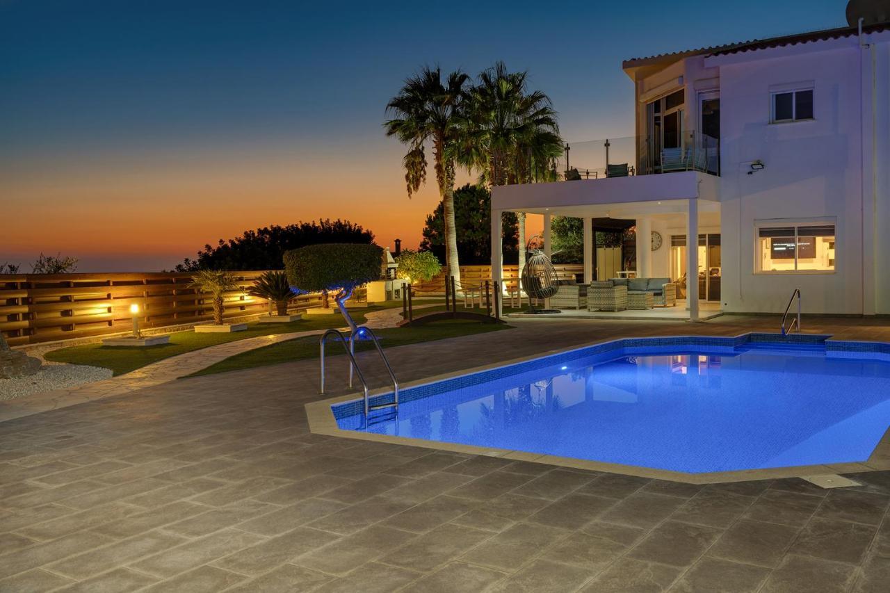 Villa Prasino Coral Bay Bagian luar foto