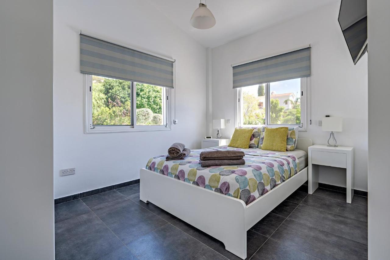 Villa Prasino Coral Bay Bagian luar foto